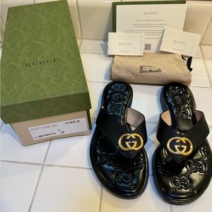 Authentic Gucci Sandals size 38